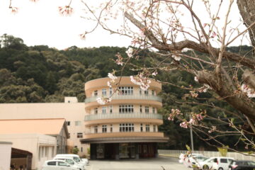 養護老人ホームヒワサ荘の外観