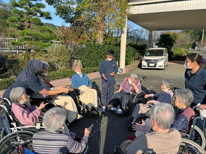 徳島県のデイサービス 少人数で家庭的な環境の画像